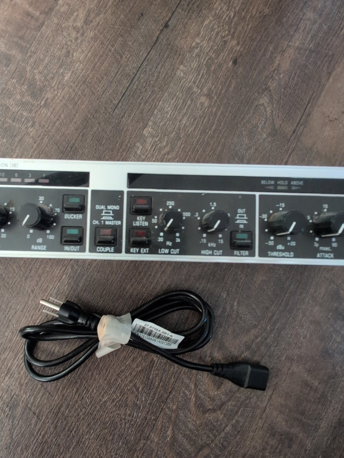 Used Behringer Intelligate XR 2000 TESTED Working