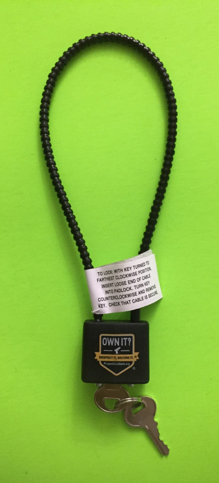Gun Lock Cable Style Project Child Safe Own It Respect It Secure It 2 Keys New