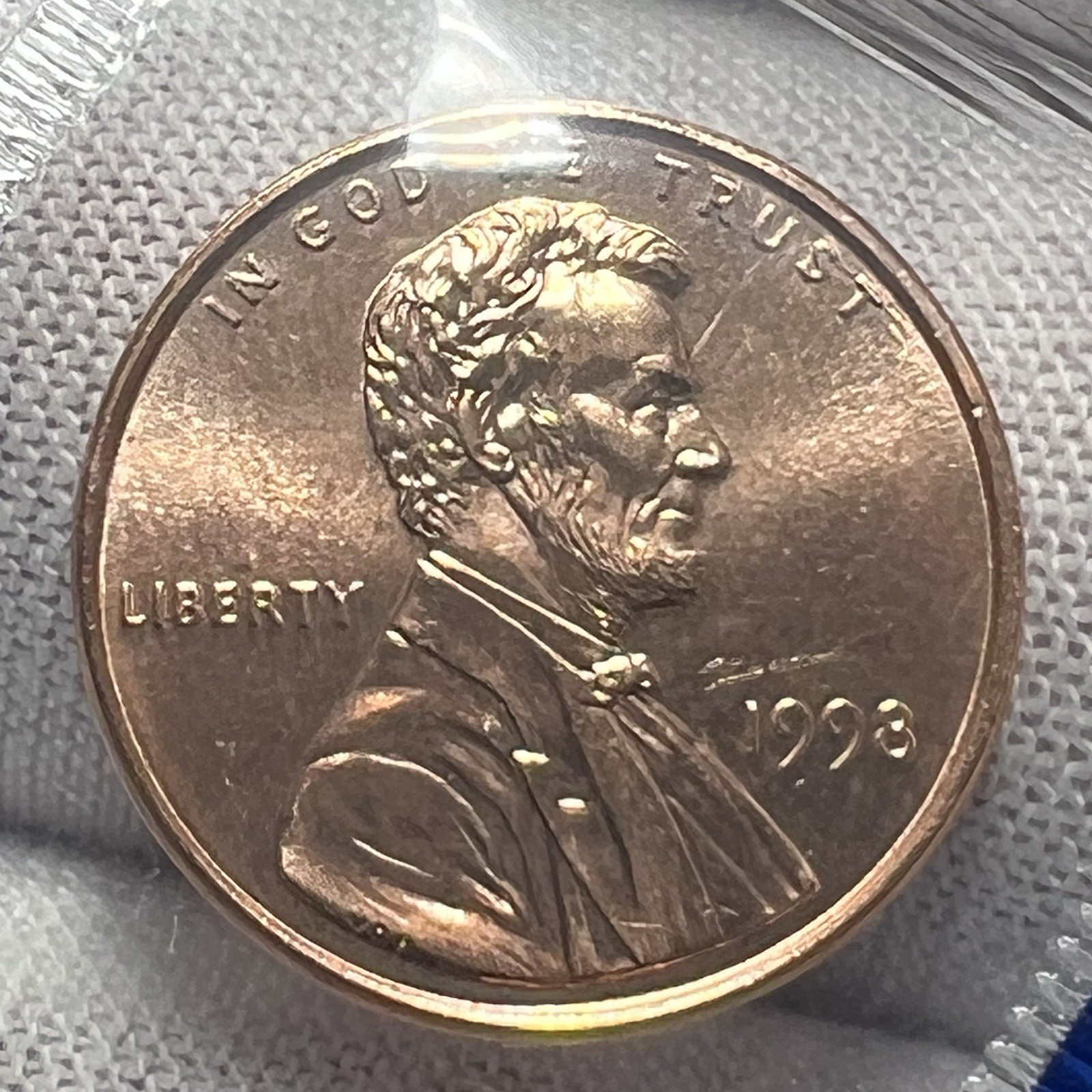 1998-P&D Lincoln Memorial Cents BU Mint Cello receive the 2 coins pictured #1520
