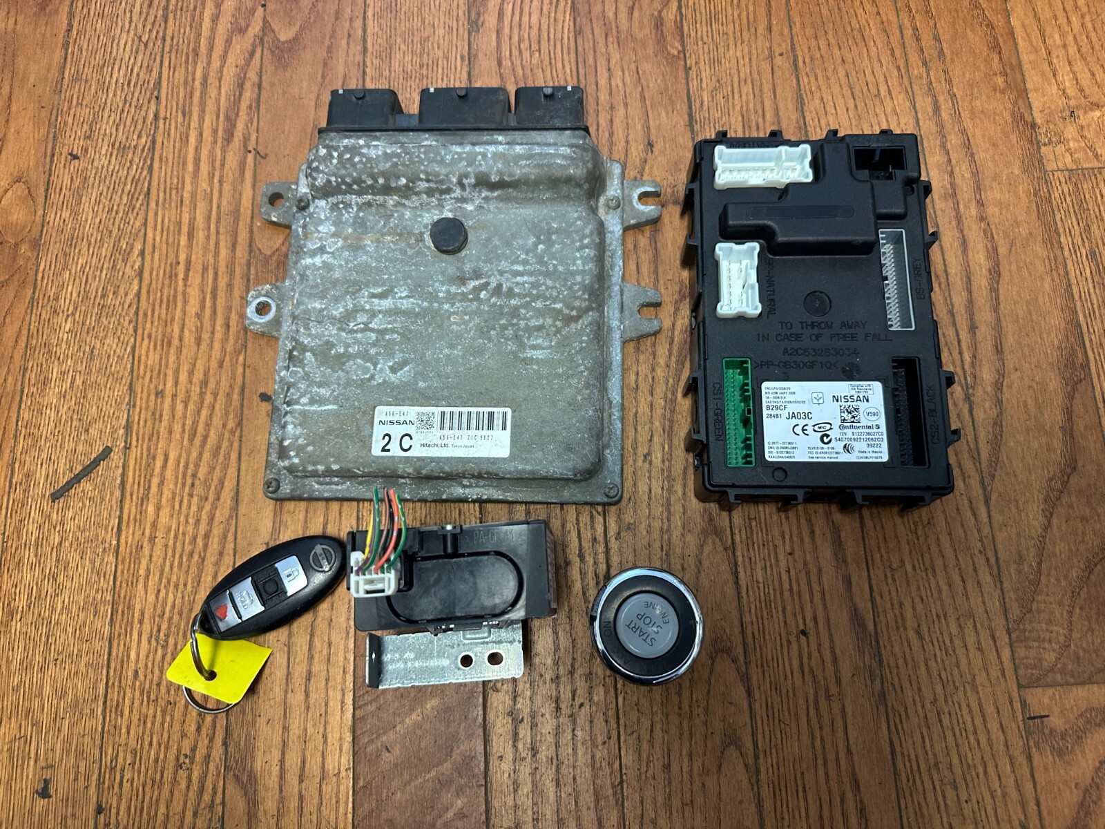 2010 NISSAN MAXIMA OEM BCM ECM Engine Computer Ignition Reader Push Start FOB