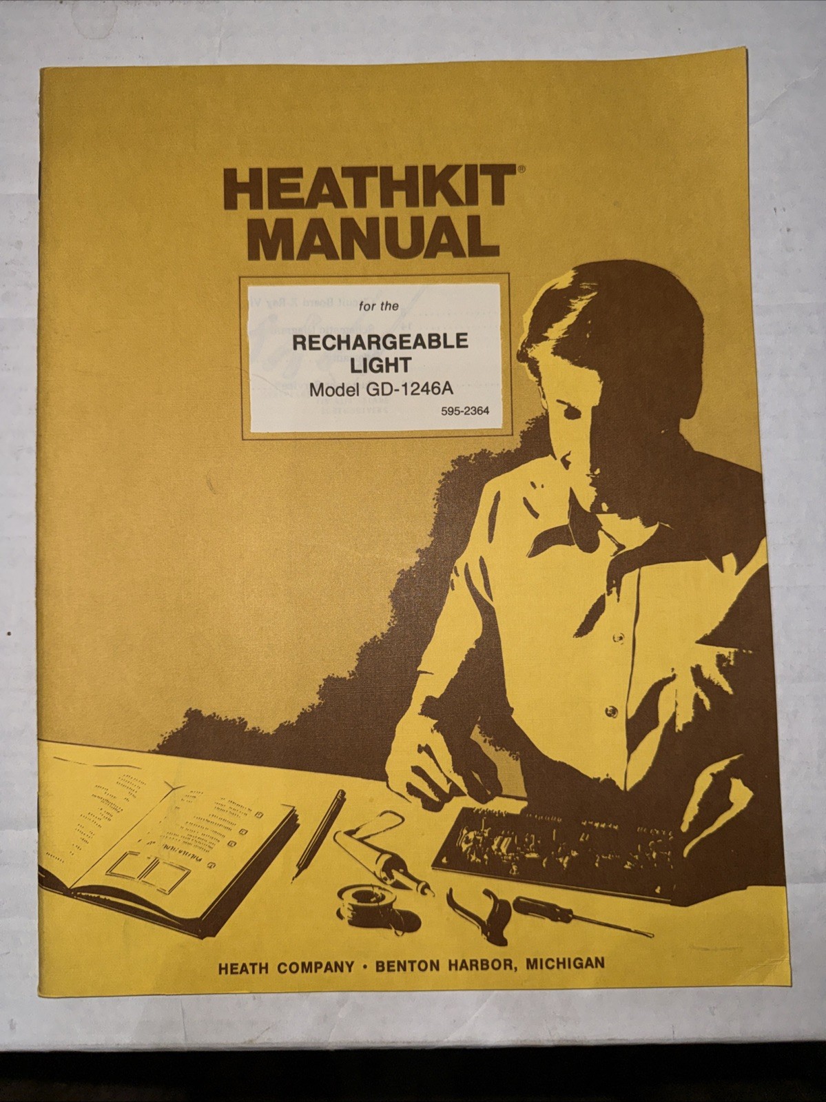 Heathkit Assembly Manual GD-1246A Rechargeable Light