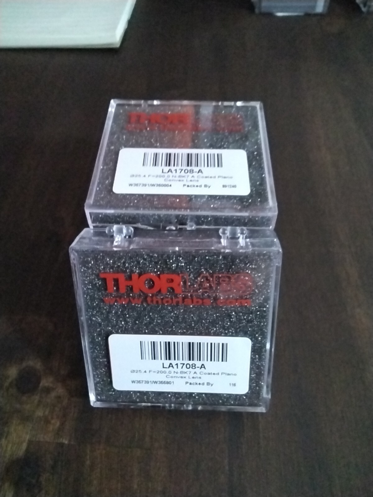 Thorlabs  LA1708-A 025.4 F=200.0 N -BK7A Coated Plano Convex Lens (LOT OF 5) NEW