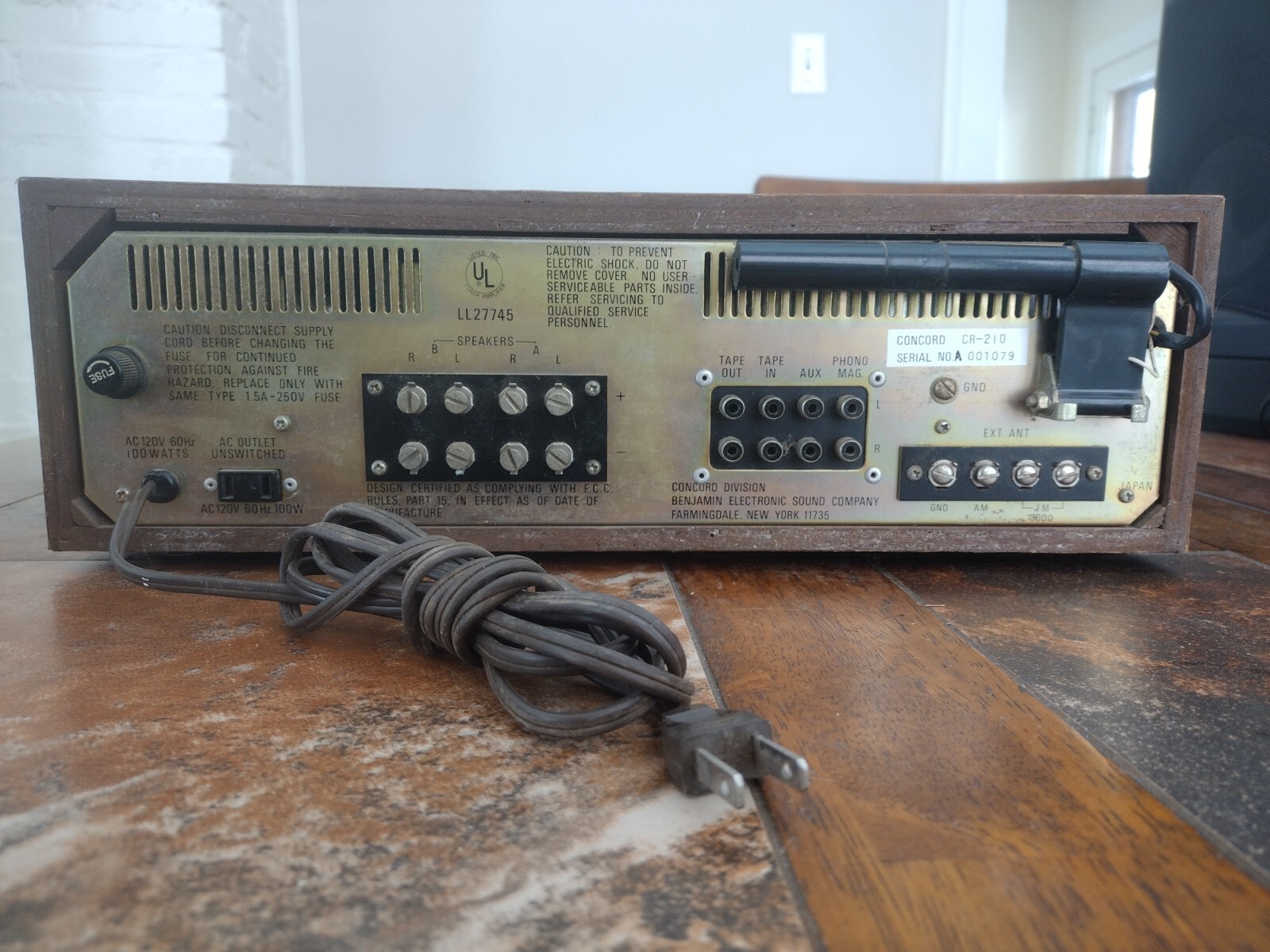 Concord CR-210A AM/FM Stereo Receiver