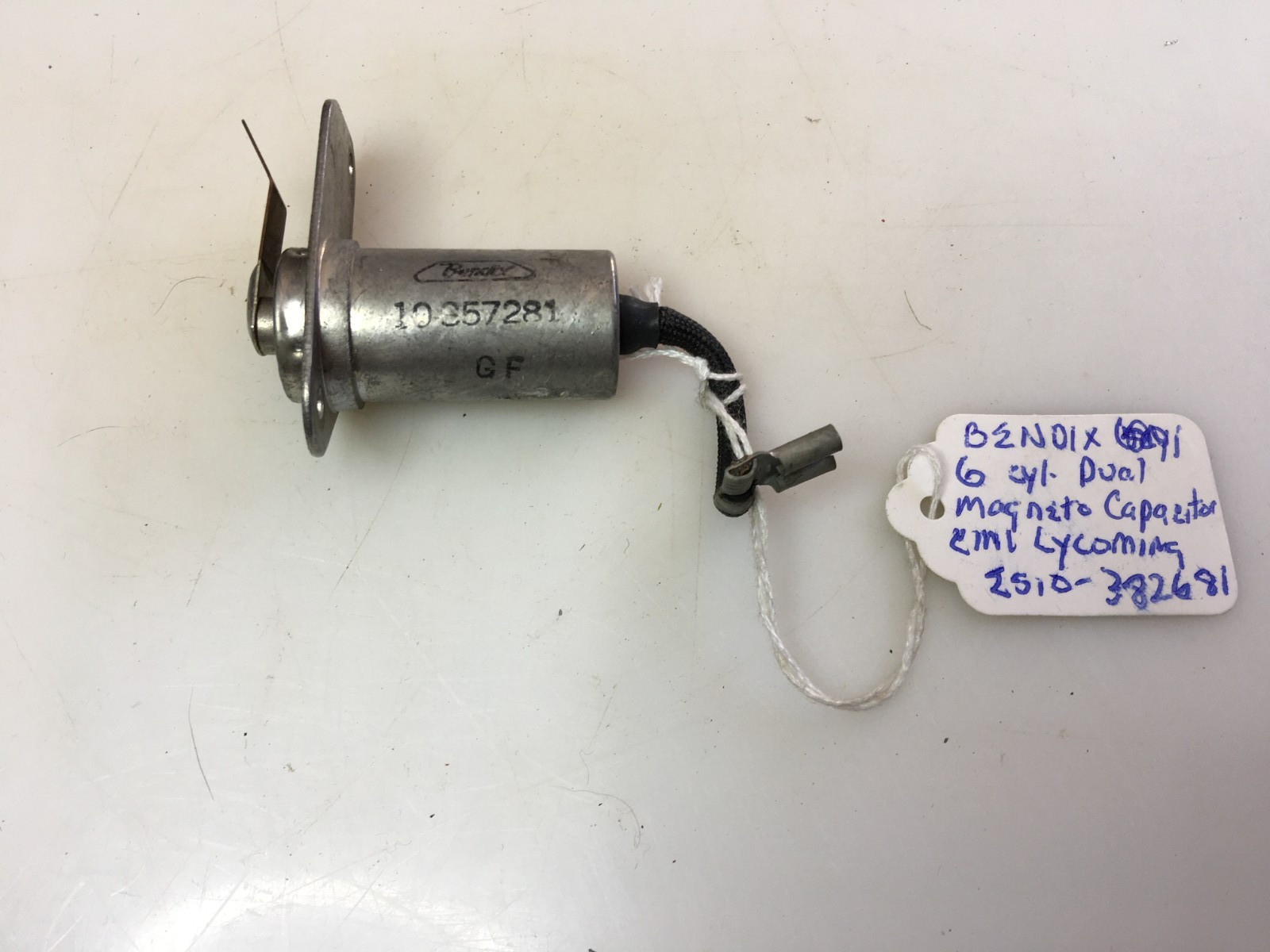 Bendix 6 Cyl Dual Magneto Capacitor Lycoming 10-35787 NOS