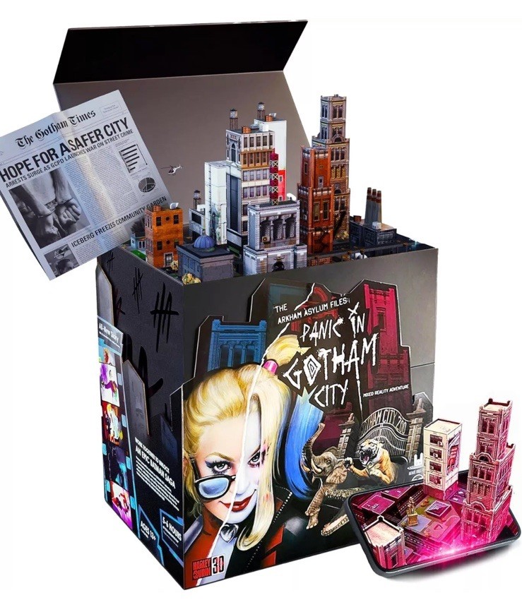 Arkham Asylum Files: Panic in Gotham City Augmented Reality Board Game