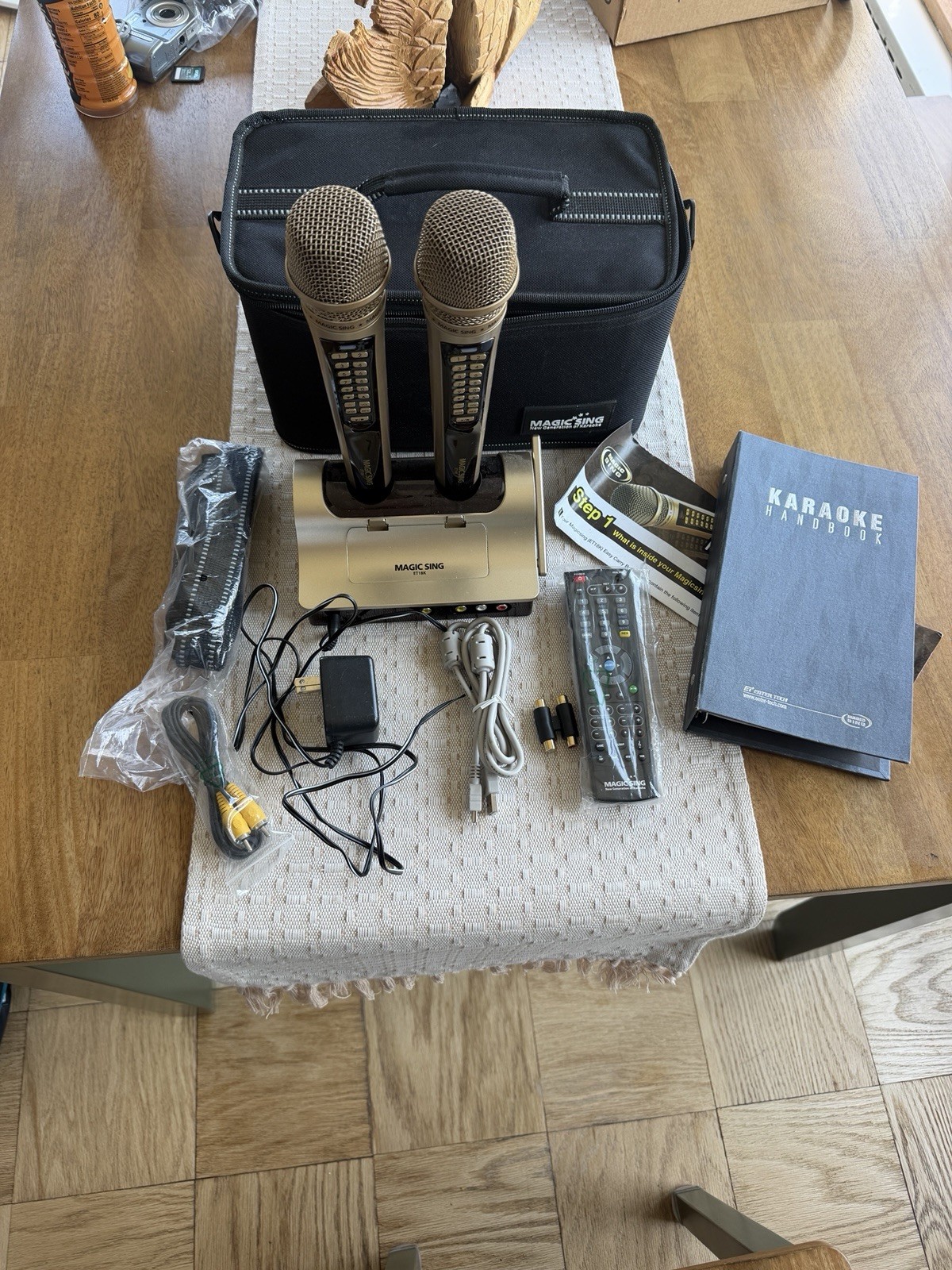 Magic Sing ET18K Portable Karaoke System