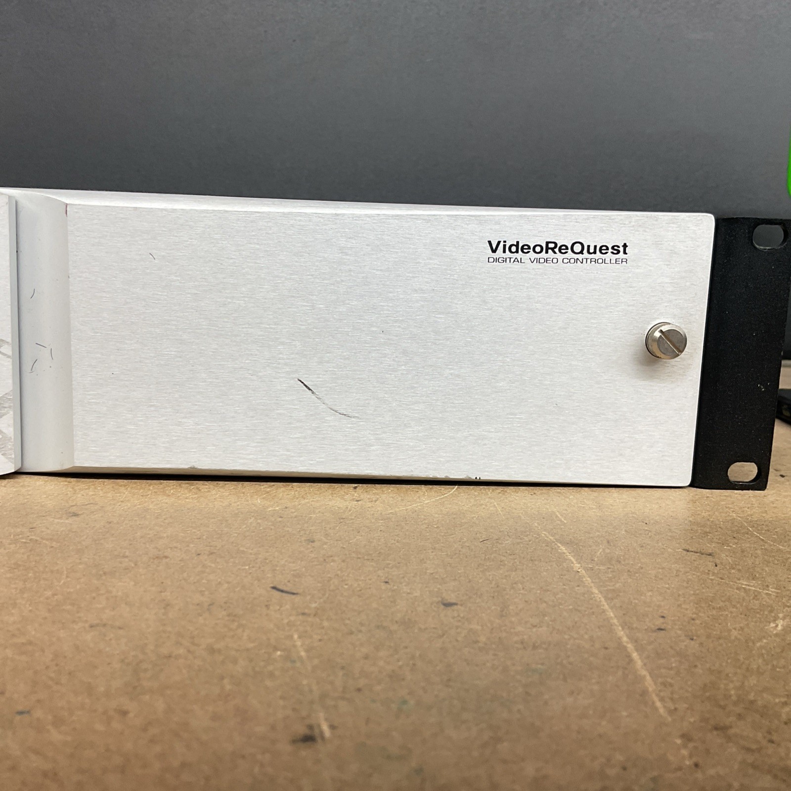ReQuest VideoReQuest Series VRQ 1 Digital Video Controller