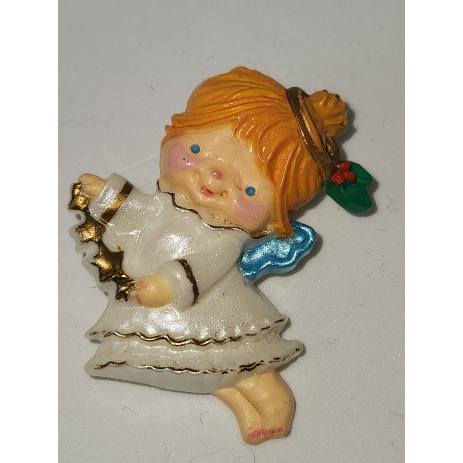 Hallmark 1986 Angel Christmas Pin