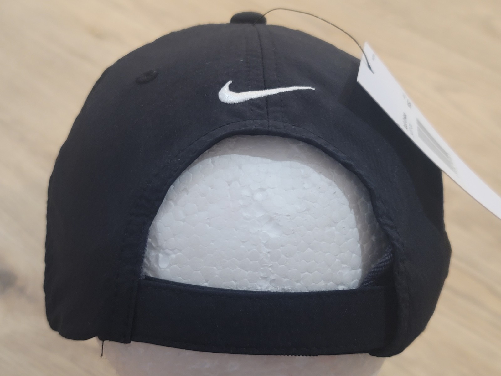 Nike Dri Fit Heritage 86 Black Golf Cap Hat NWT
