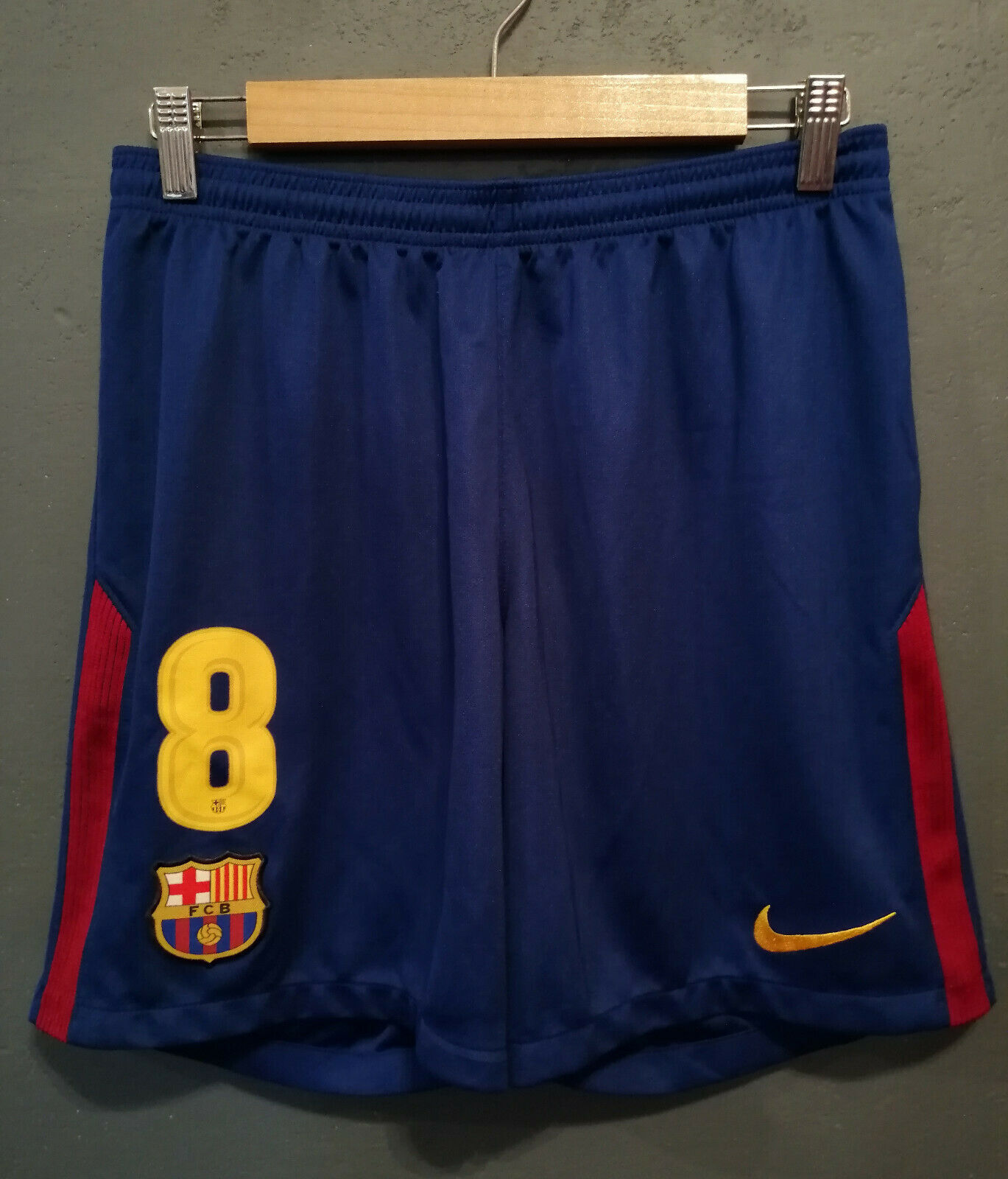 NIKE FC BARCELONA ANDREAS INIESTA 2018 SHORTS PANTALONES FOOTBALL SOCCER SIZE M
