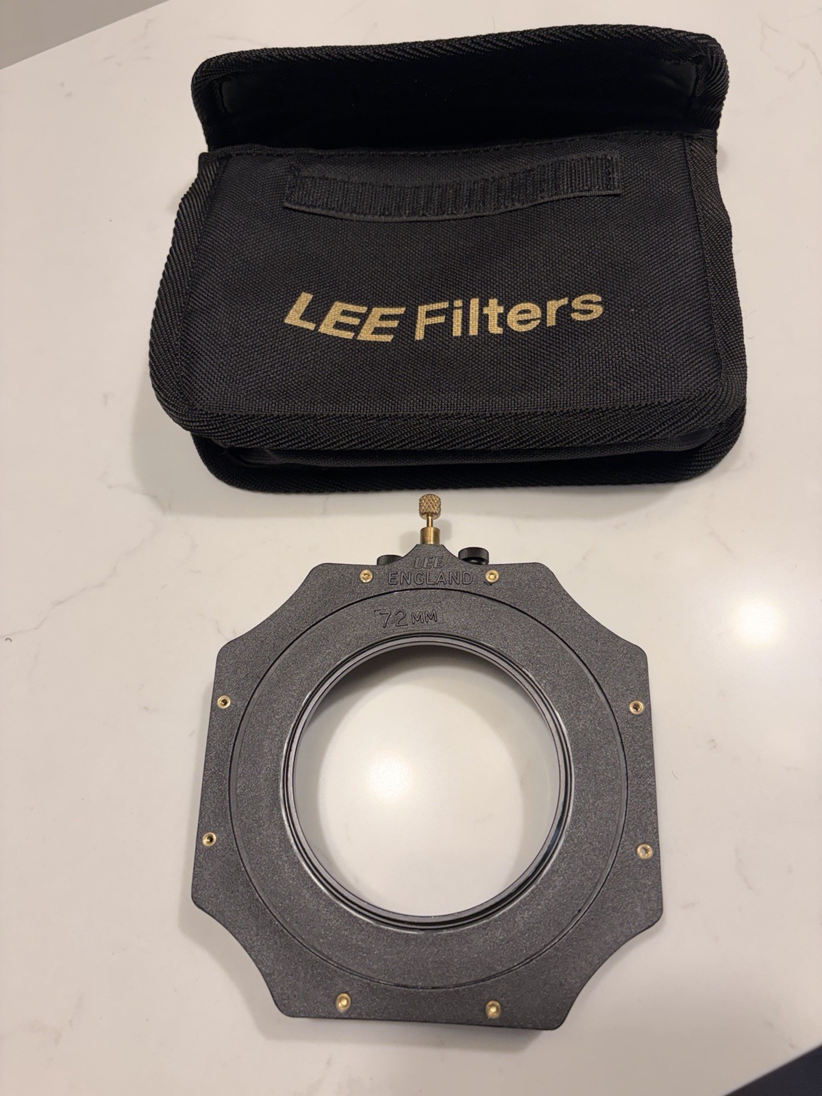 Lee Filter Holder System 72mm Adapter Ring for Lee Filters W/ Case