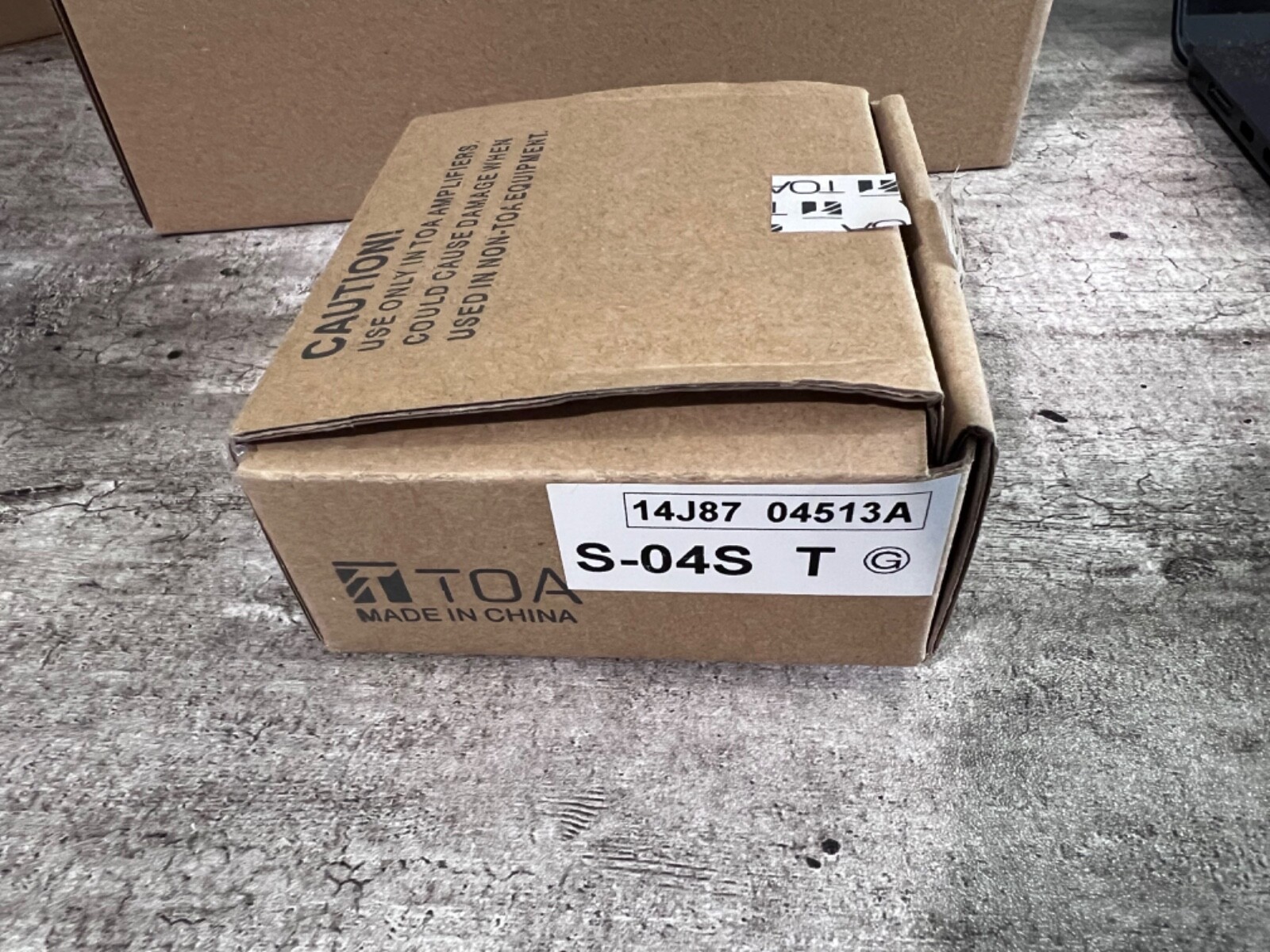 TOA S-04S T Switch Selectable Tone Generator