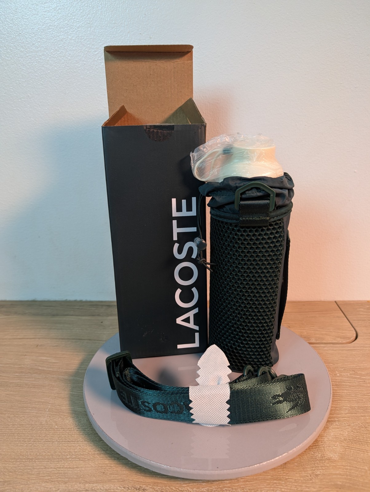LACOSTE Green Glass Water Bottle Holder Protective Sleeve New Open