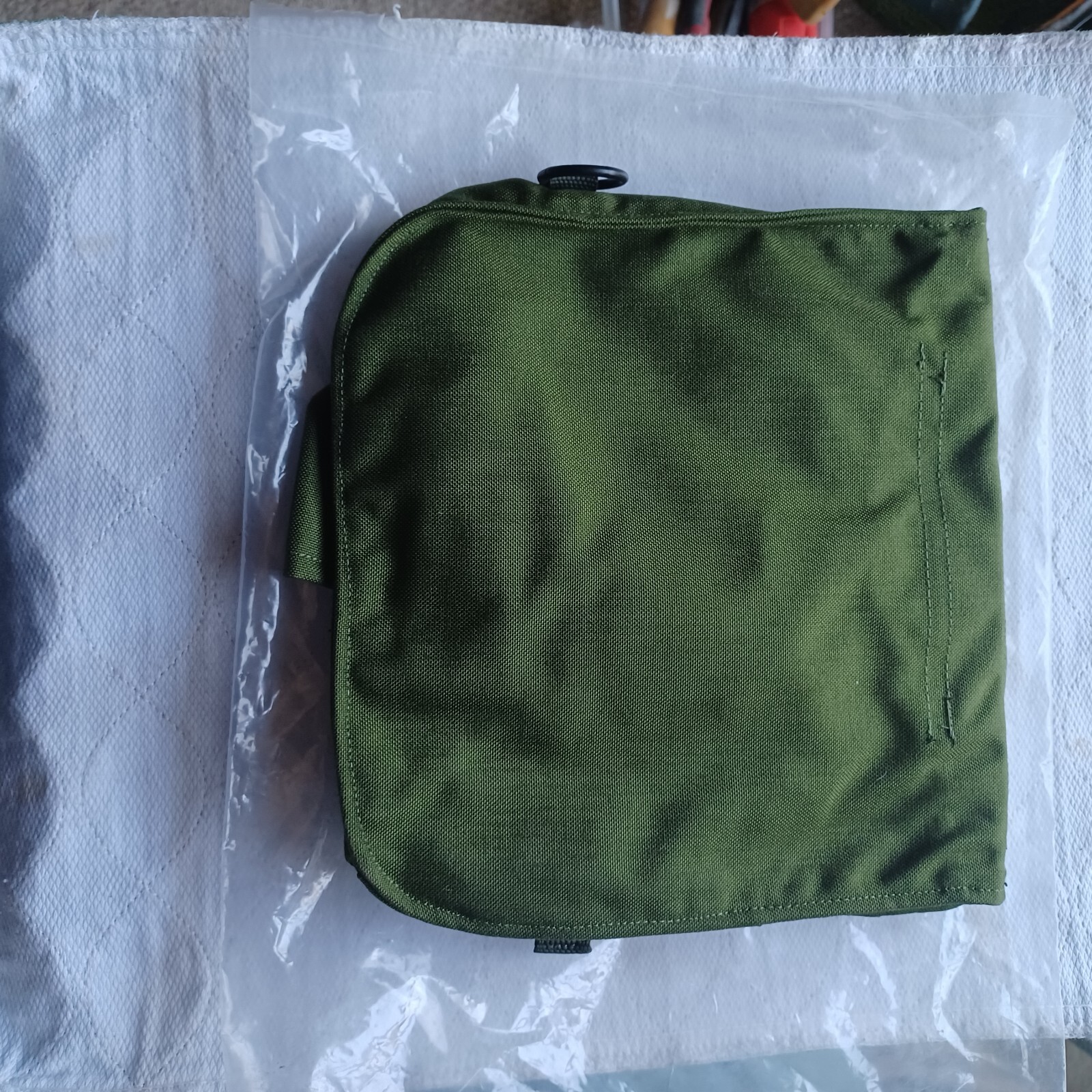 USGI M40 Protective Mask Carrier New