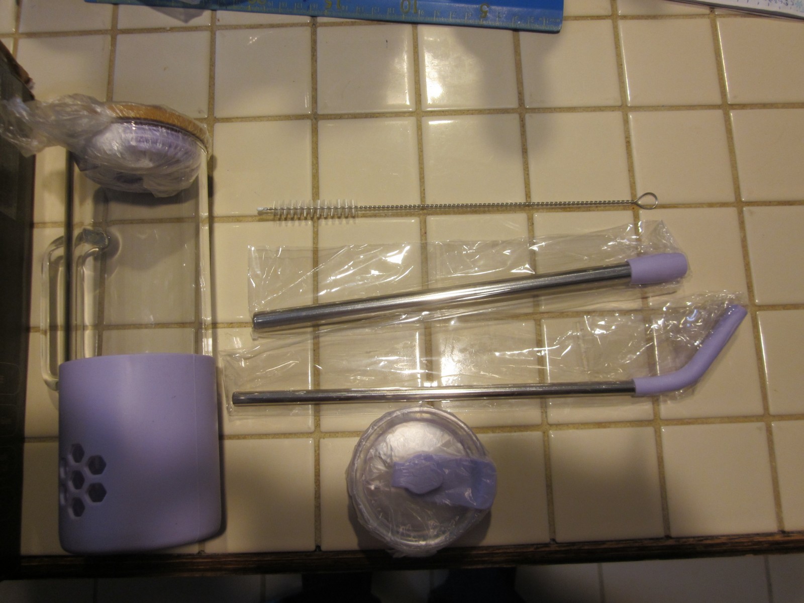 Wide Mouth Clear Glass Water Tumbler W/Handle and Purple Silicon Sleeve New
