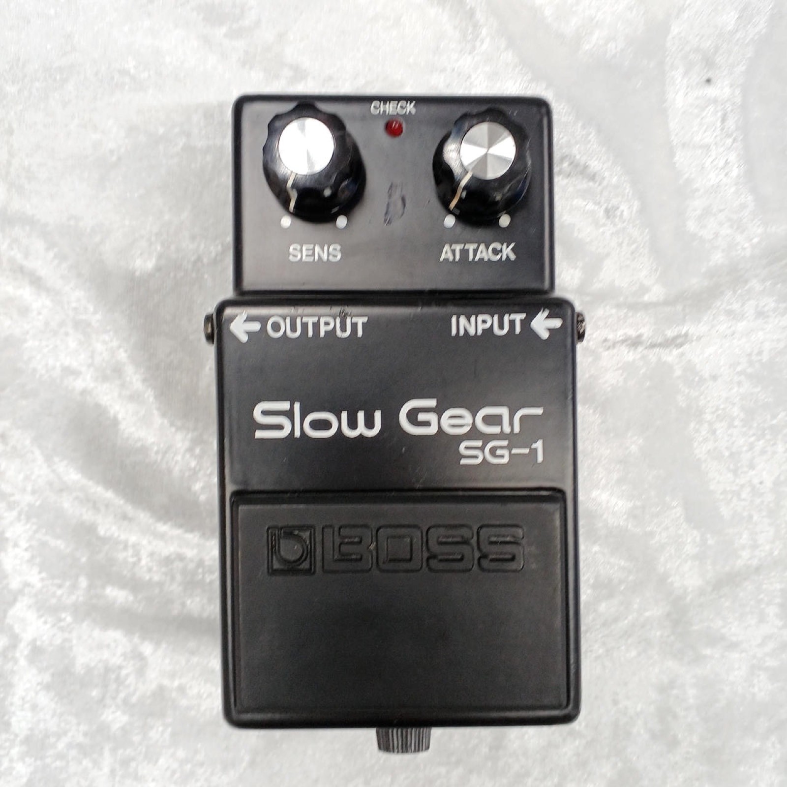 USED BOSS SG-1 Slow Gear Guitar Effect Pedal
