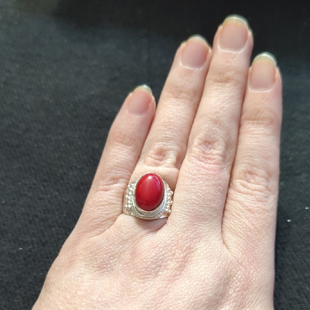 Silver Plated Red Coral Gemstone Oval Chunky Statement Ring - Size 6.5