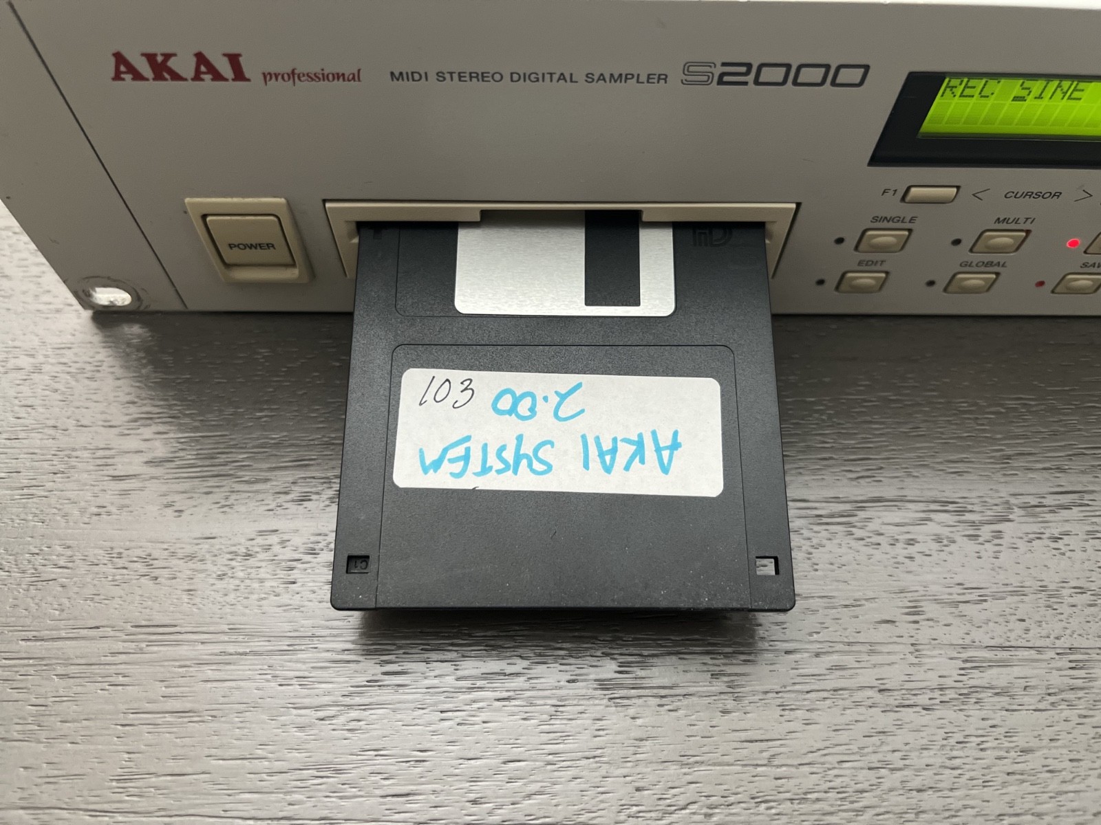 Akai S2000 MIDI Stereo Digital Sampler 1995