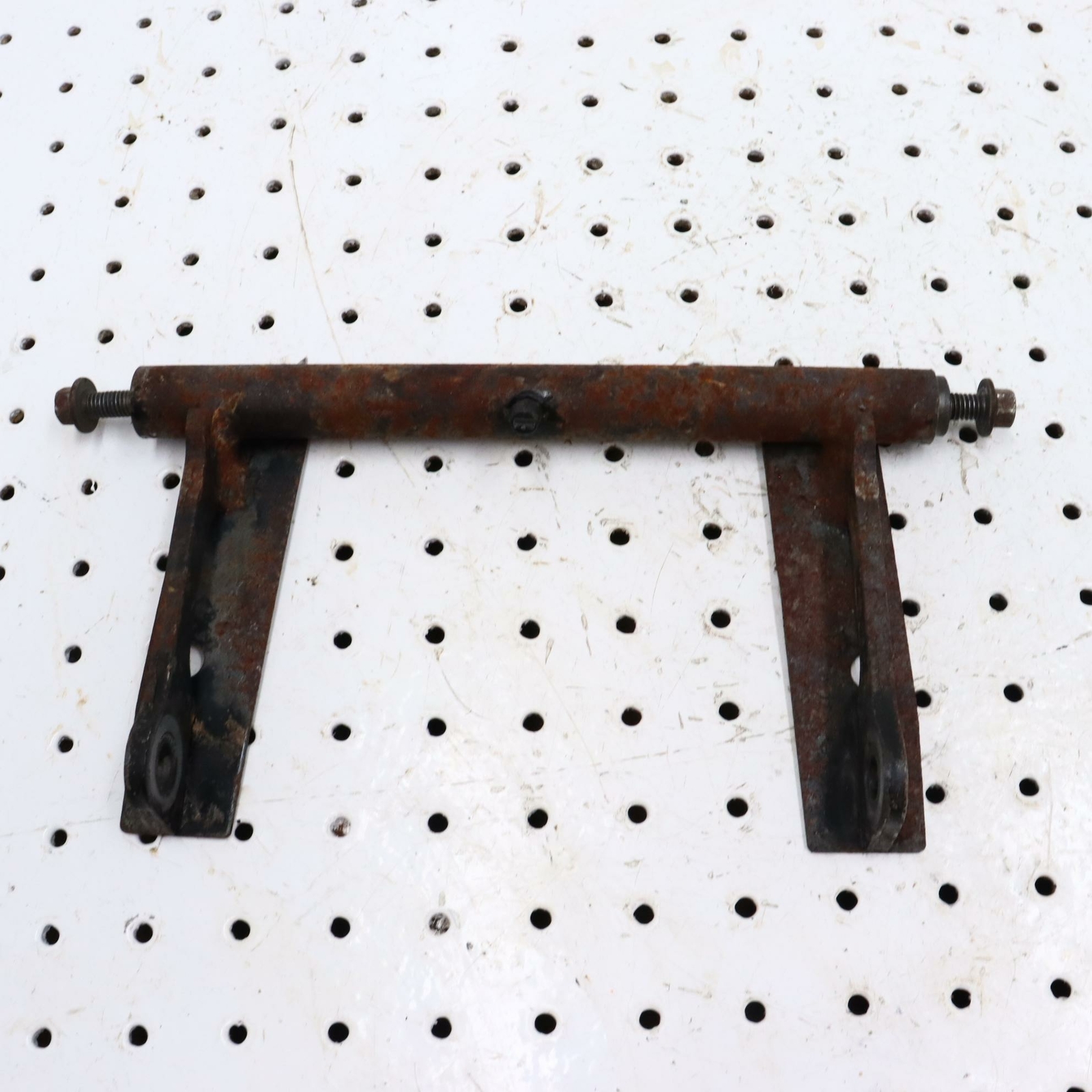 2012 ARCTIC CAT PROCROSS F1100 REAR PIVOT ARM 2704-096
