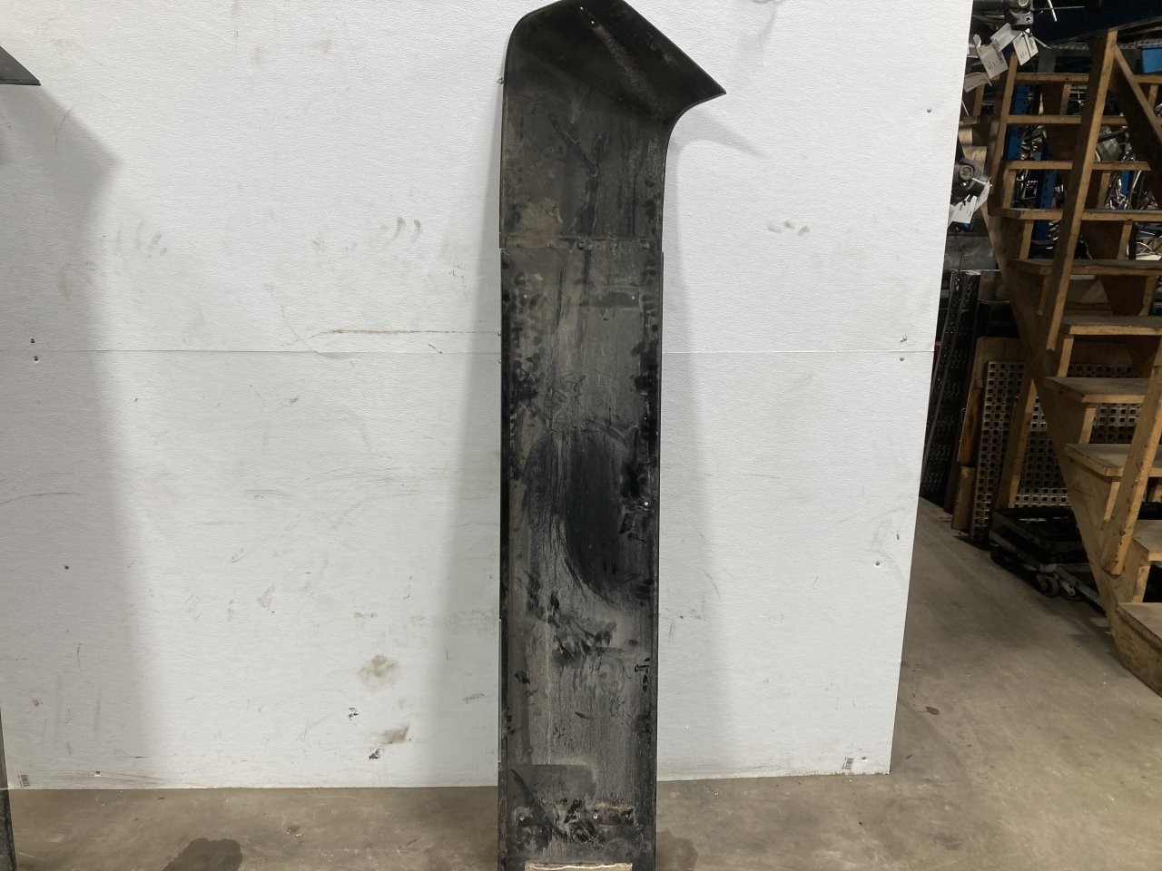 Peterbilt 386 COMPOSITE Left/Driver BETWEEN CAB AND SLEEPER Panel