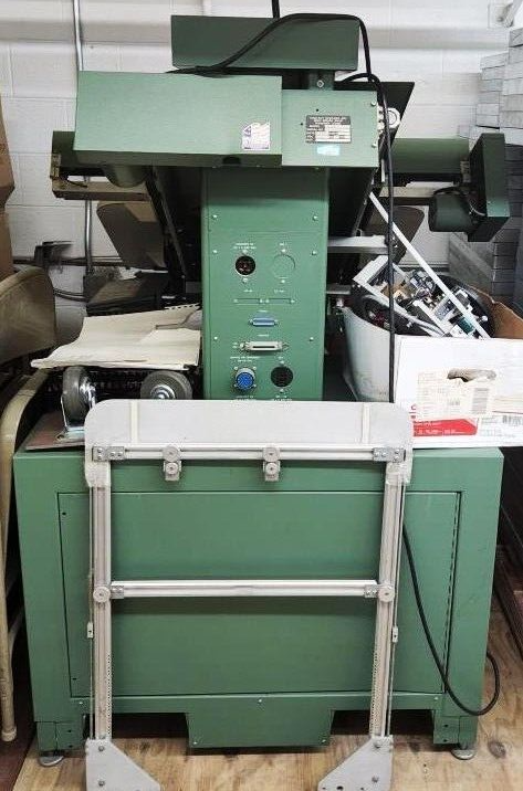 Contact Systems - Versatec CS-400C PCB Component Locator Cut/Clinch Machine