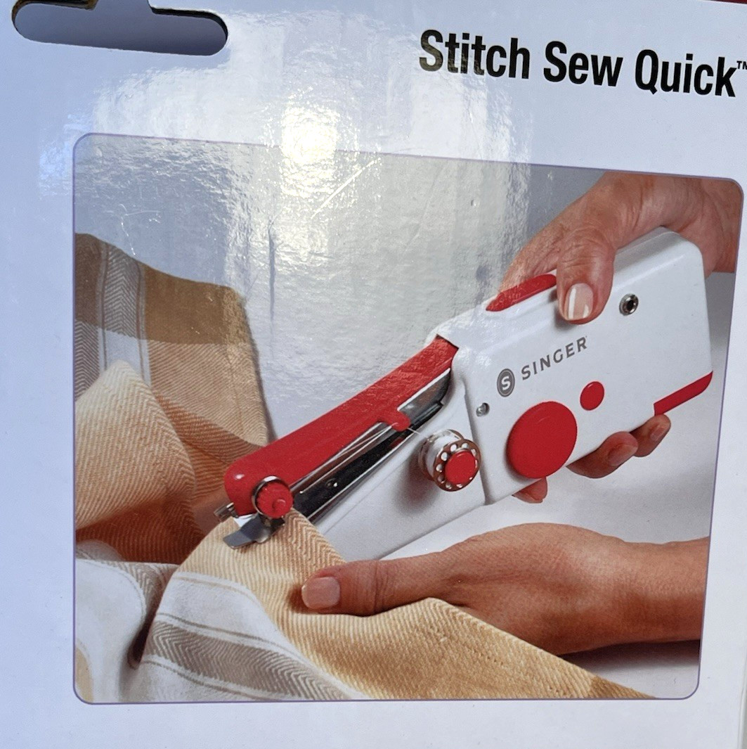 Singer Stitch Sew Quick Handheld Cordless Mending Machine Original Box Portable