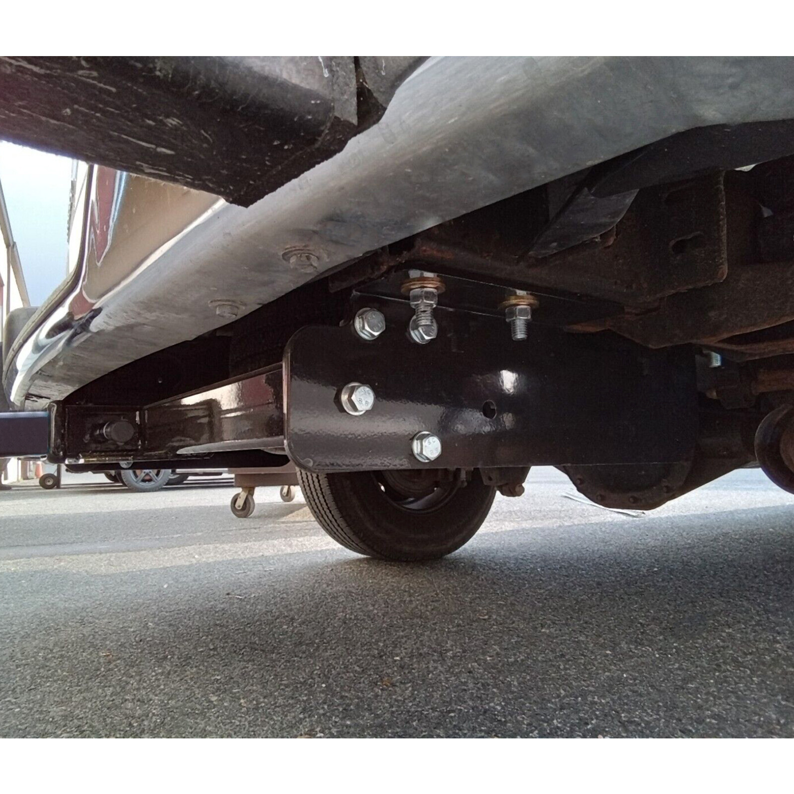 Trailer Hitch Towing Receiver For 96-24 Chevy GMC Express Savana 1500 2500 3500