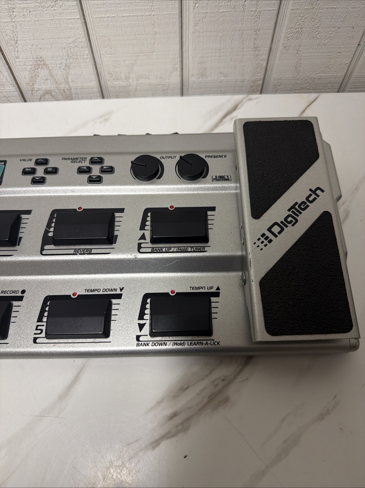 DigiTech RP14D Integrated Tube Guitar Processor