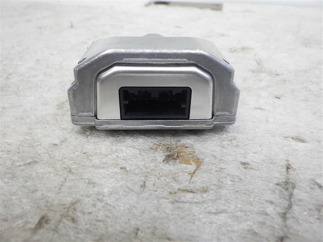 2025 XT6 Windshield Mounted Camera 85636122