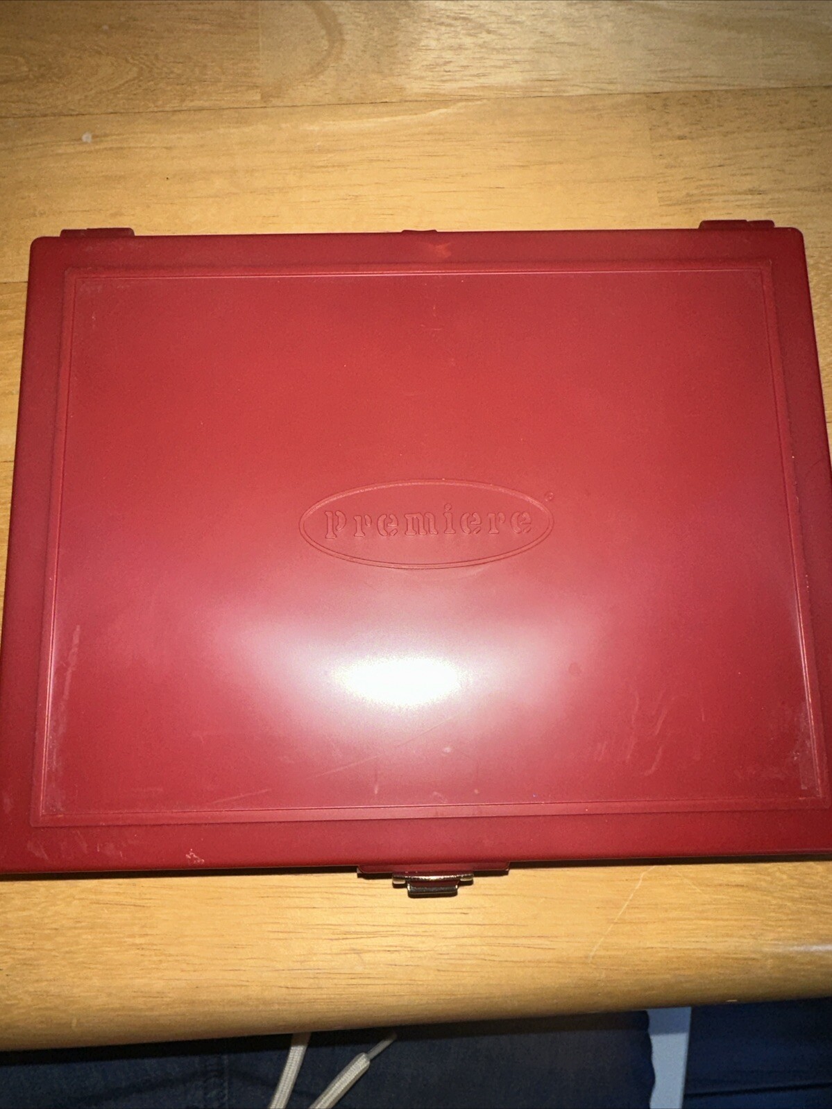 100-Place Red Slide Storage Box with Cork Lining Microscope Slide Holder for Lab
