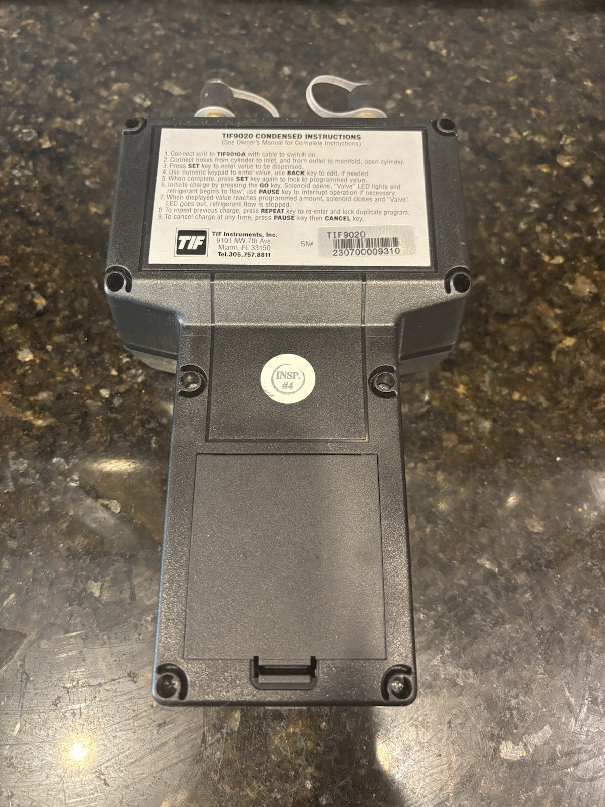 TIF Instruments 9020 Remote Charging Module In Case WORKS TESTED TIF9020