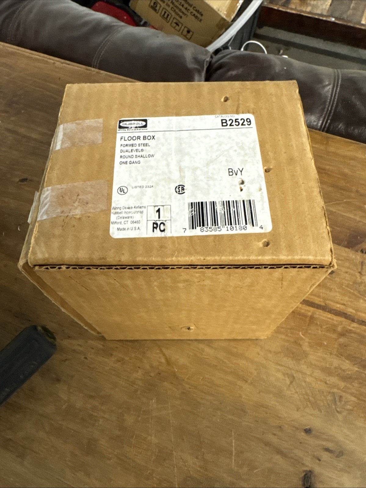 HUBBELL FLOOR BOX B2529 FORMED STEEL ROUND SHALLOW