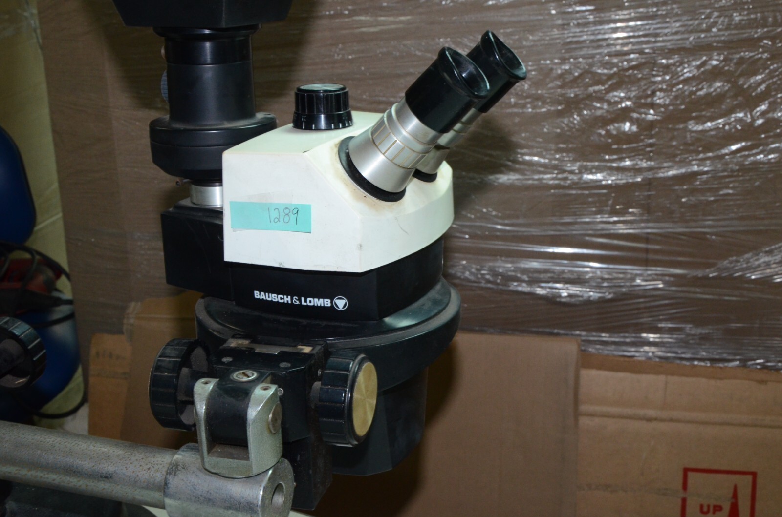 Bausch & Lomb Stereo Zoom 7 Tri-Nocular Microscope 10X Objectives Camera Stand