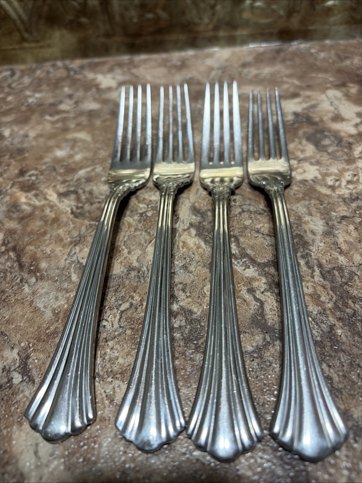 Reed & Barton 18/8 Luxury 1800 Stainless Dinner Fork Lot Of 4