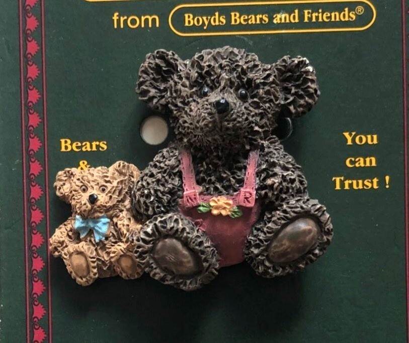The Boyds Collection Bearwear Pin New