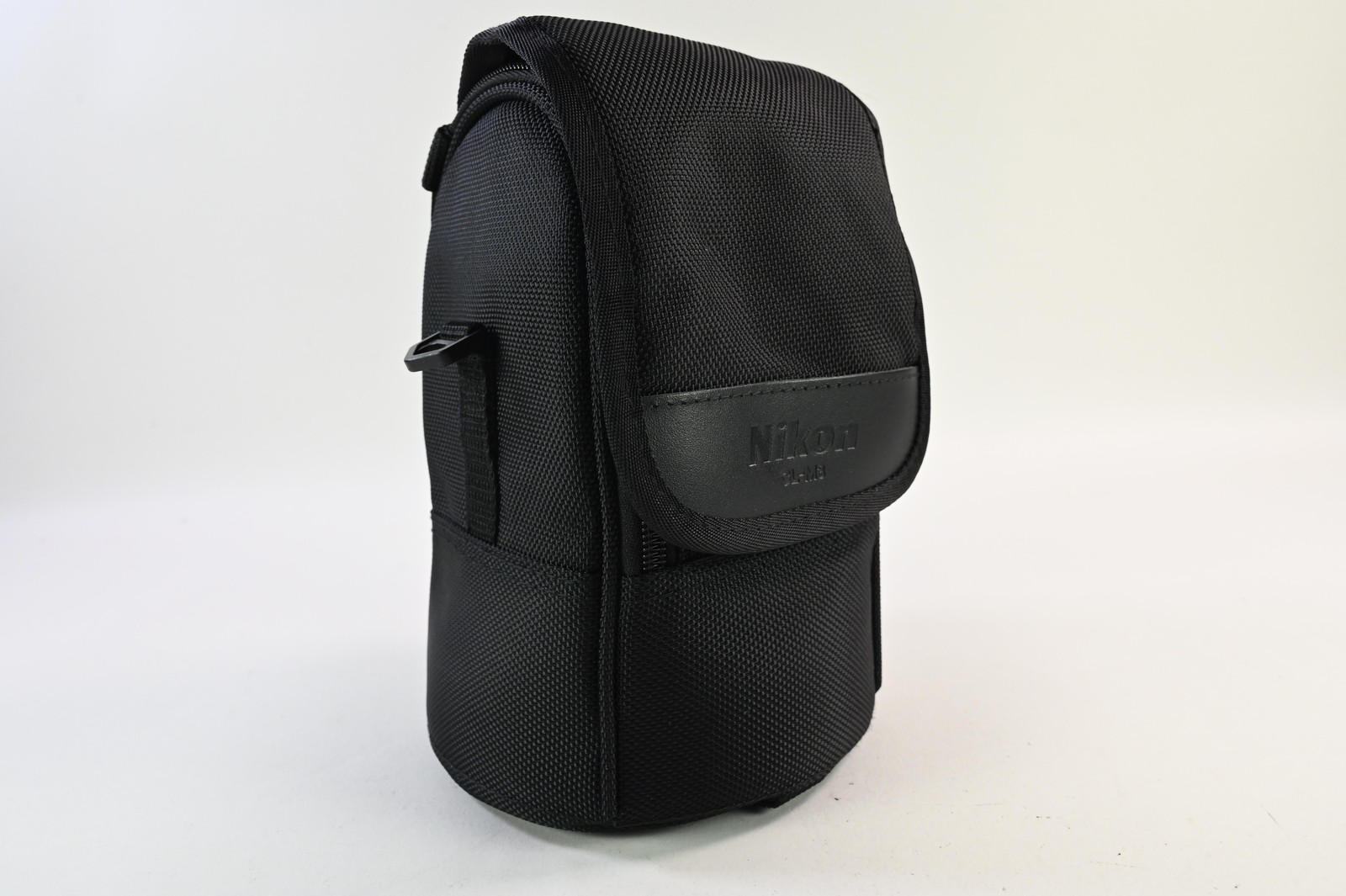 Nikon CL-M3 Lens Case For AF-S 14-24mm f/2.8G & AF-S 24-70mm f/2.8G lenses #G361