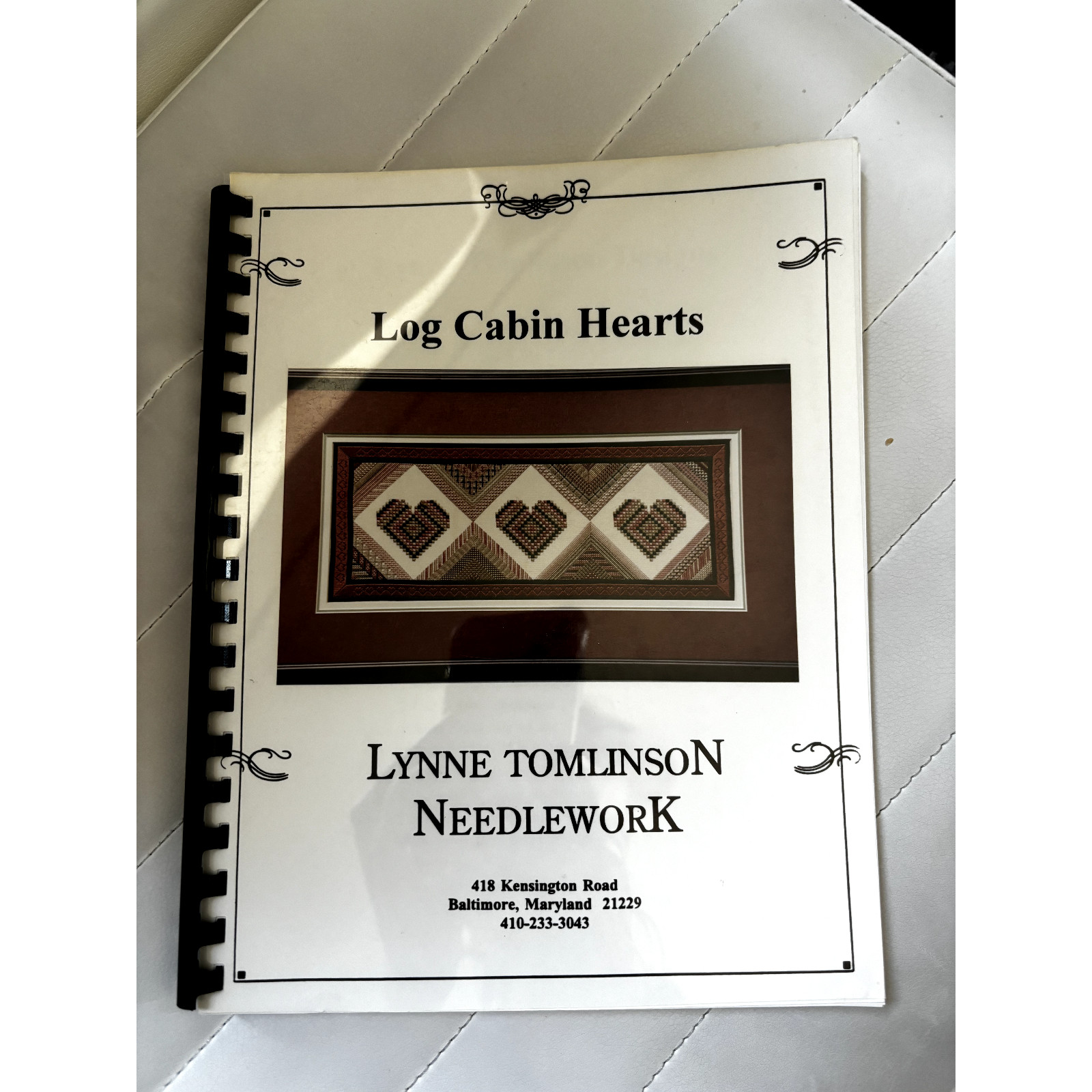 Lynne Tomlinson Needlework Spiral Pattern Book Log Cabin Hearts