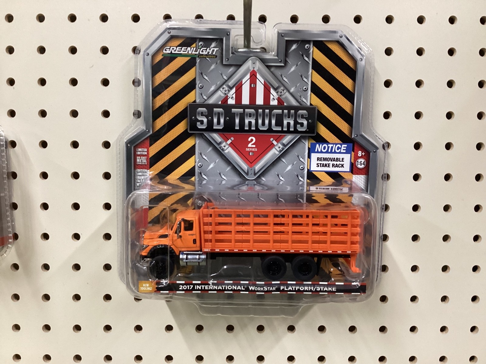 1:64 Greenlight 2018 International WorkStar Platform Stake Truck Orange