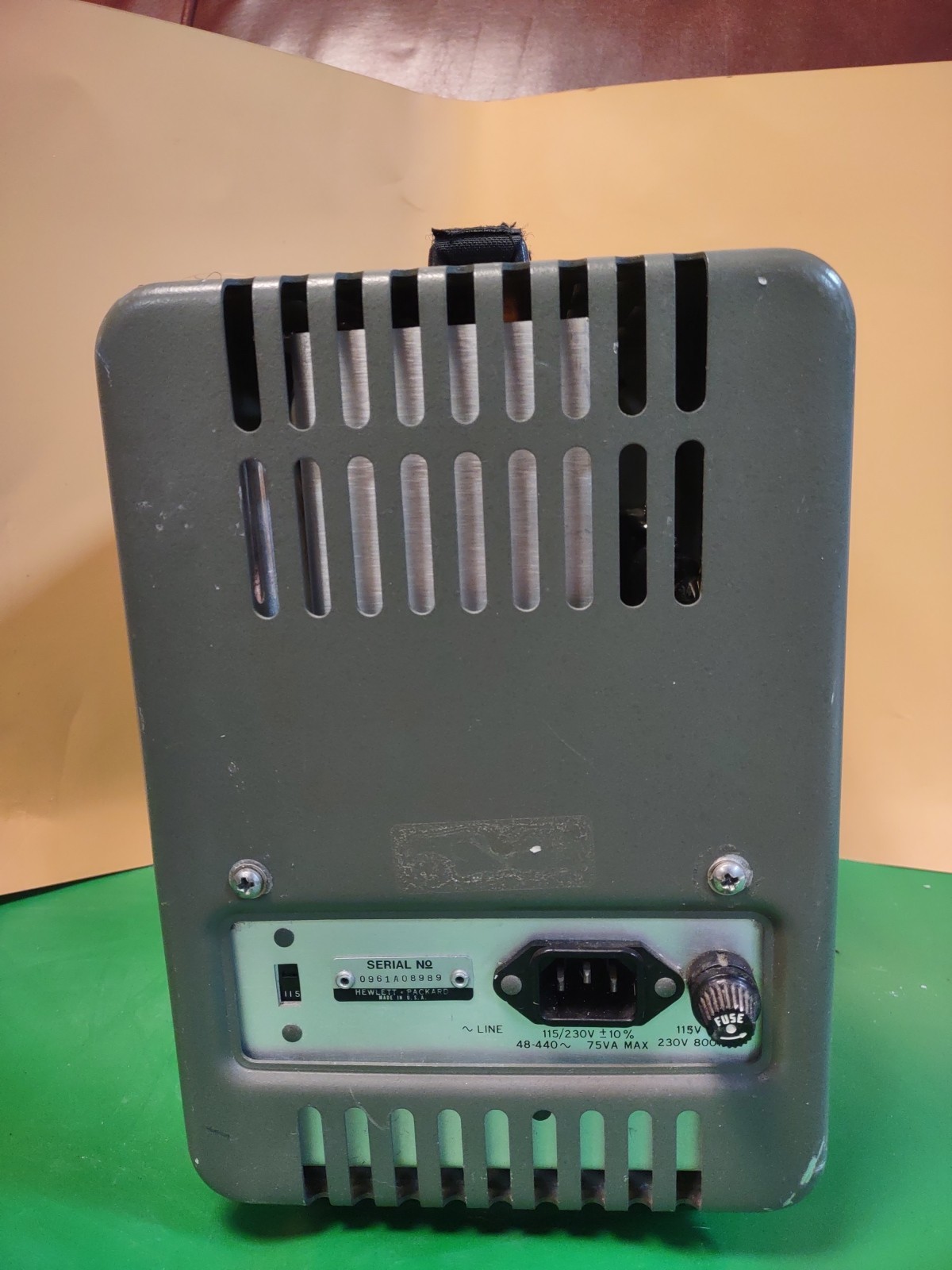HP Model 200 Audio Oscillator Untested