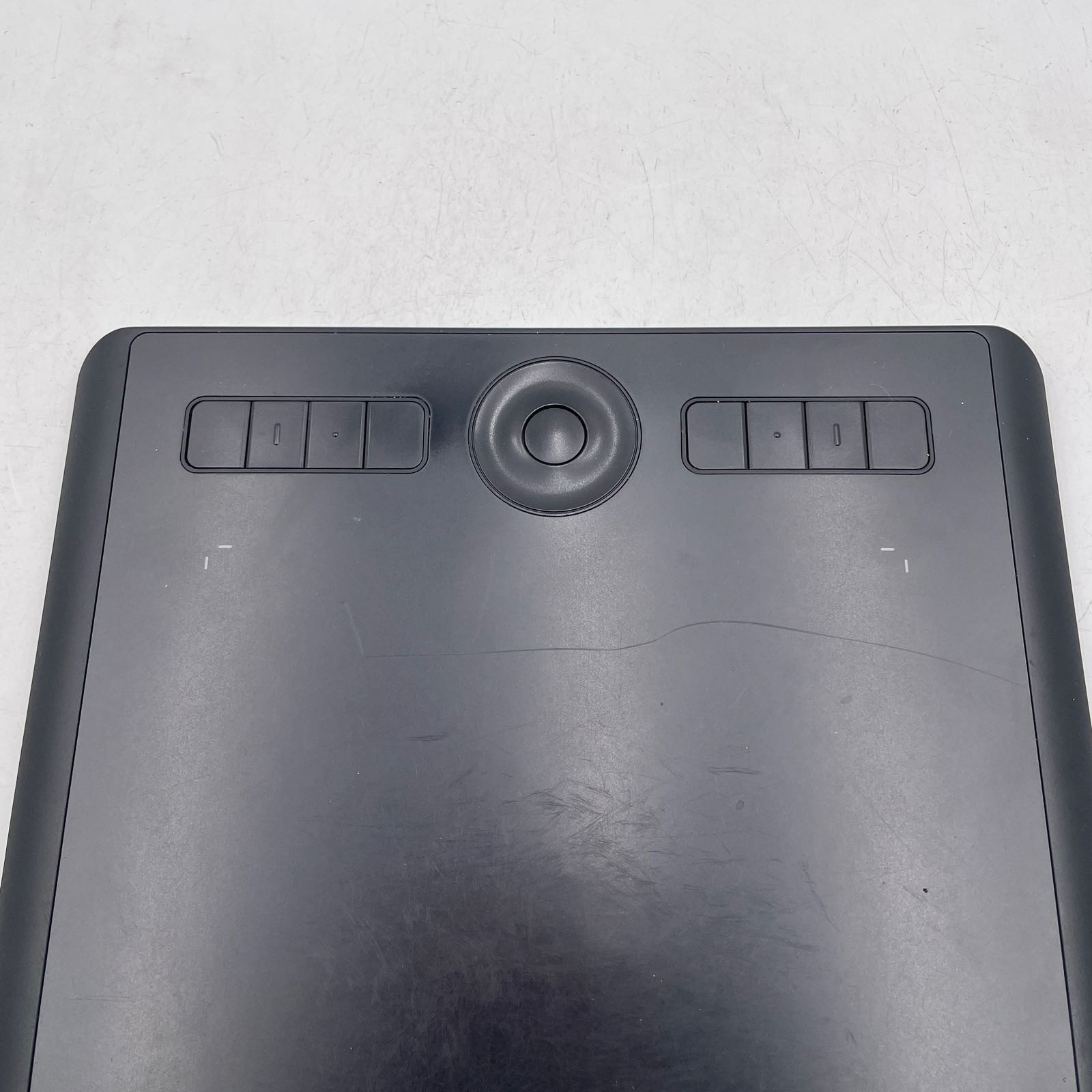 Wacom Intuos Pro Medium Bluetooth Graphics Drawing Tablet Black - READ