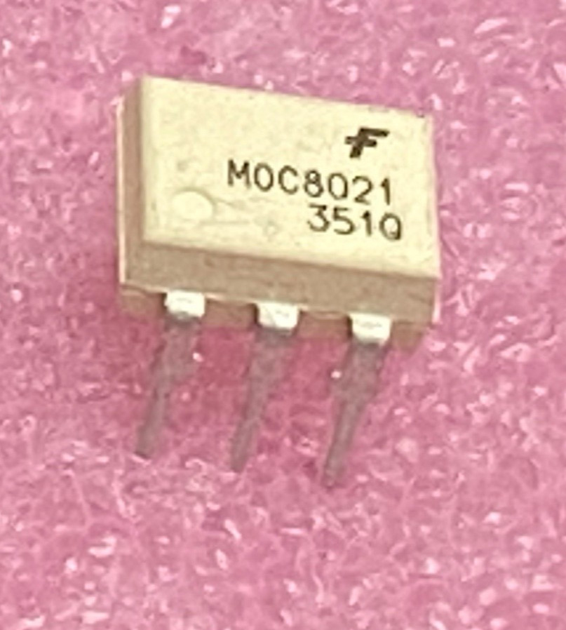 Fairchild MOC8021 photo Darlington optocoupler no base connection Integrated Cir