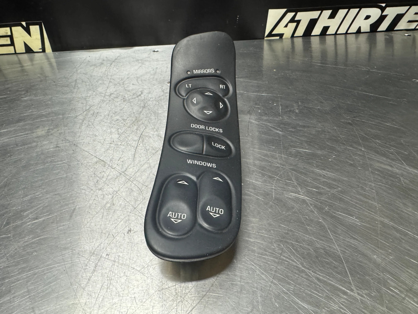 1997-2004 CORVETTE C5 LEFT DRIVER FRONT POWER WINDOW MASTER SWITCH OEM #N97