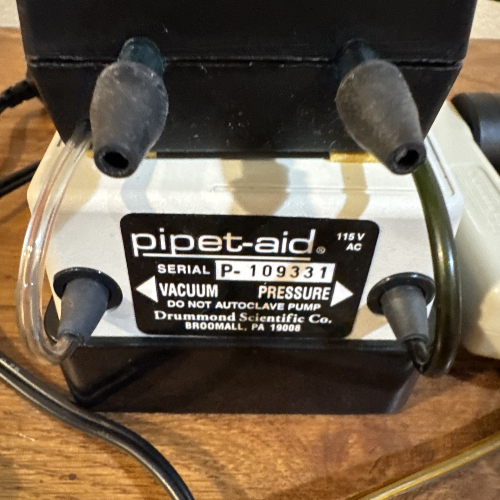 Drummond Pipet-Aid CE Lab Pipette Controller Vacuum Pump
