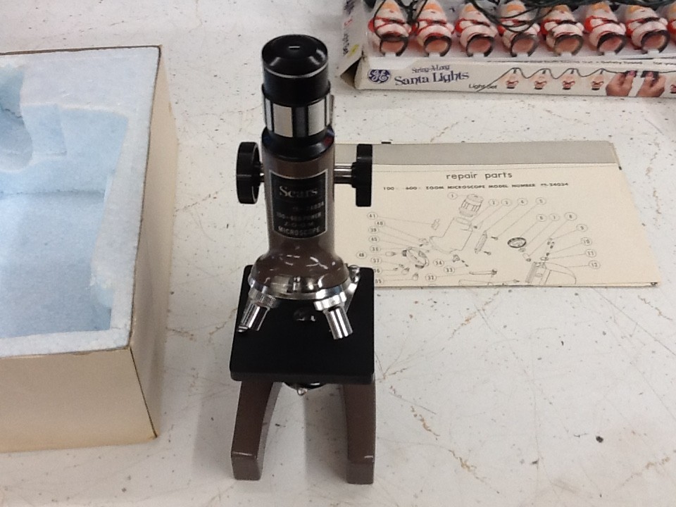 VINTAGE Sears Zoom STUDENT MICROSCOPE PRECISION MADE 100× TO 600×