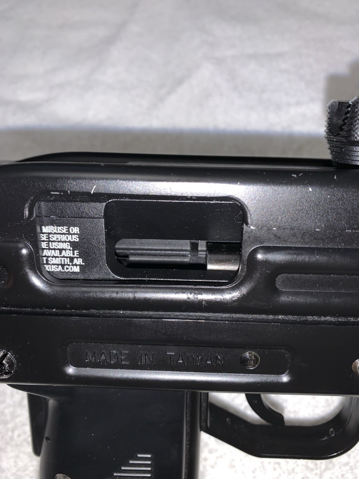 KWC Mini Uzi Full Auto CO2 Blowback BB Gun