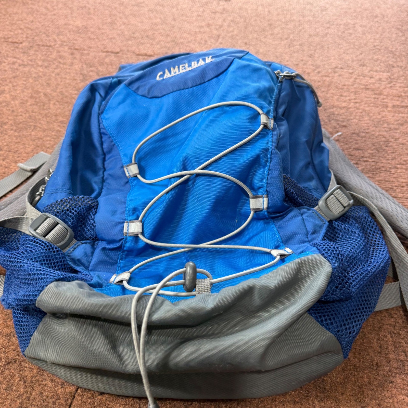 CamelBak Trailblazer 15 Hydration Backpack Blue Grey Hiking Daypack No Bladder