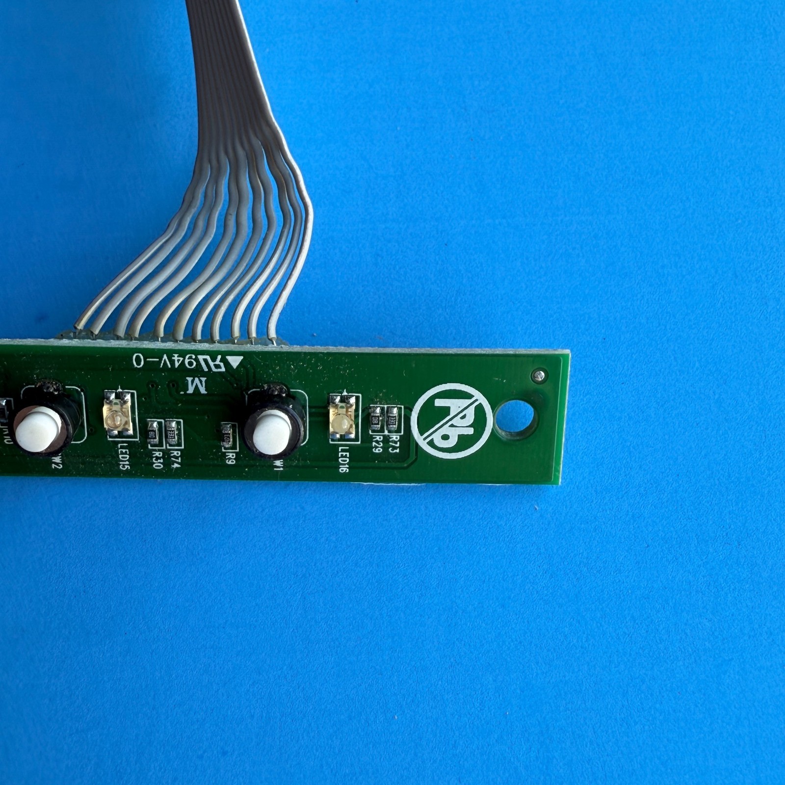 M-AUDIO AXIOM AIR 49 MIDI Controller Part: Drumkey Roll Bank Switch PCB Board