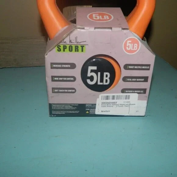 Nicole Miller Sport 5LB Vinyl Coated Kettlebell Weight