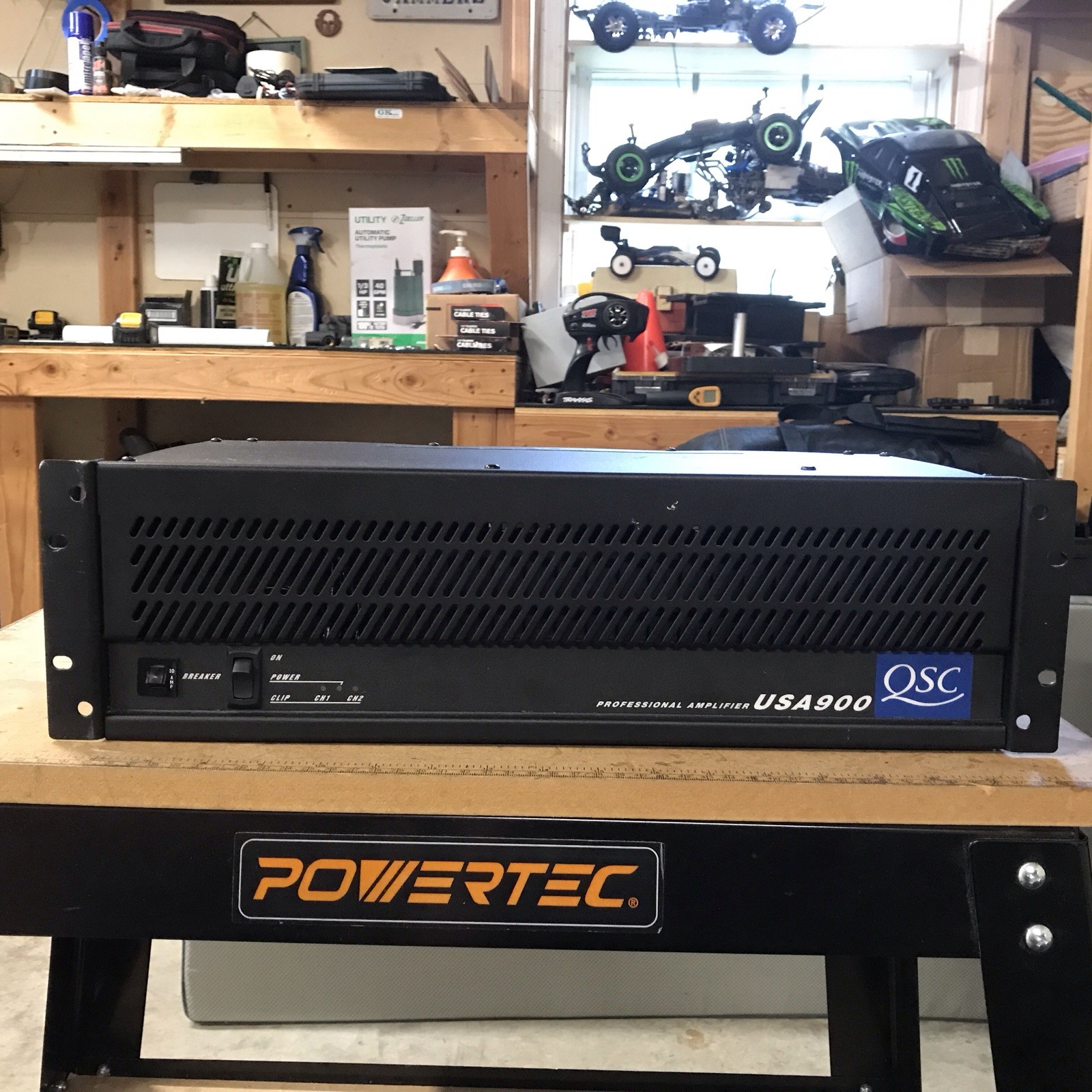 QSC USA 900  Pro Power Amplifier