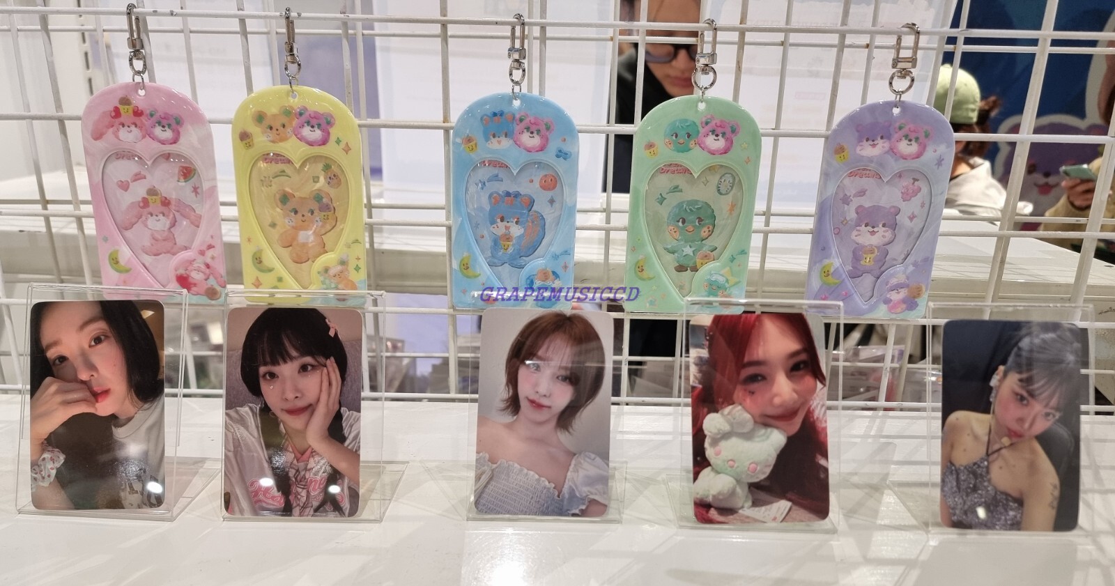 Red Velvet X Knotted Sweet Dreams POP-UP STORE OFFICIAL GOODS PHOTO CARD HOLDER